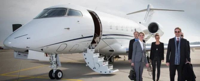 Eksklusiv guide til udlejning af private jets med fokus på komfort, fleksibilitet og premium service.